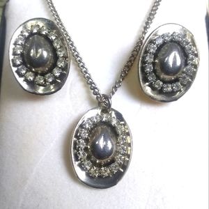 Vintage Cowboy Rhinestone Silver Hat Set /3 Earrings & Necklace